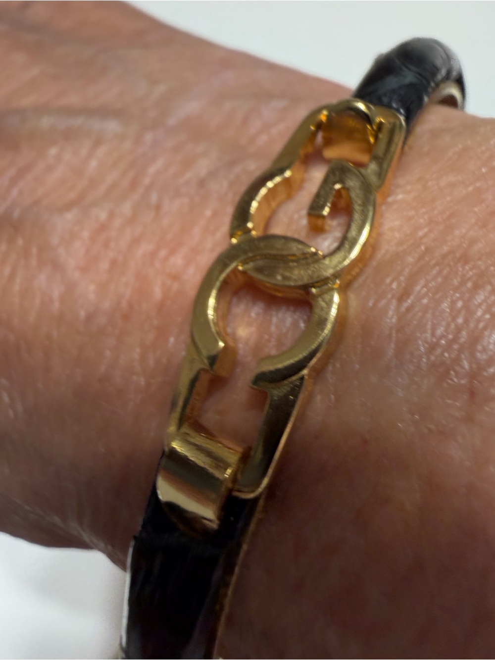 Gucci Gold Link Accent Black Leather Bracelet for Women